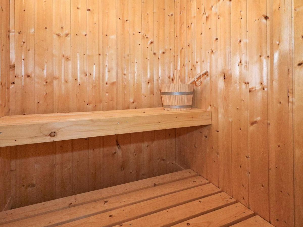 6 Person Holiday Home In Hadsund Odde Номер фото